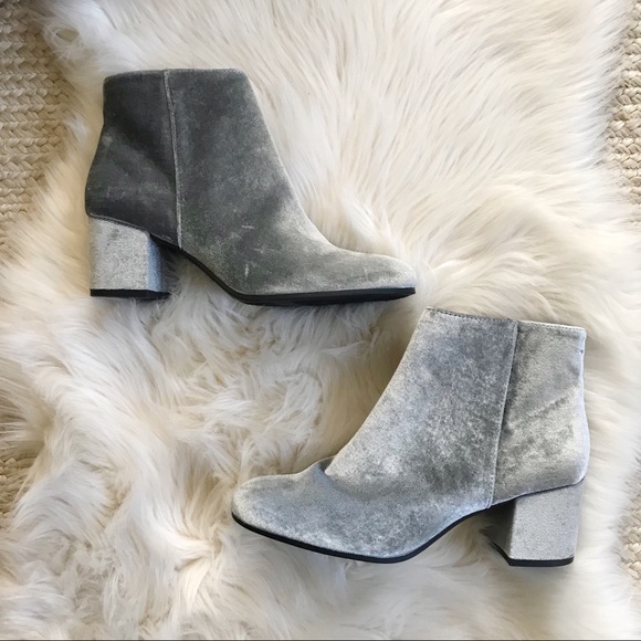 Sam Edelman Shoes - NWT Sam Edelman | Circus | Vikki Velvet Booties